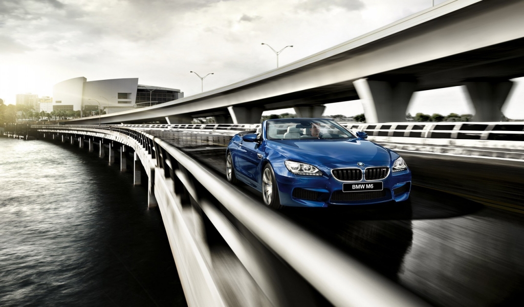 2015 BMW M6 F12 Cabrio for 1024 x 600 widescreen resolution