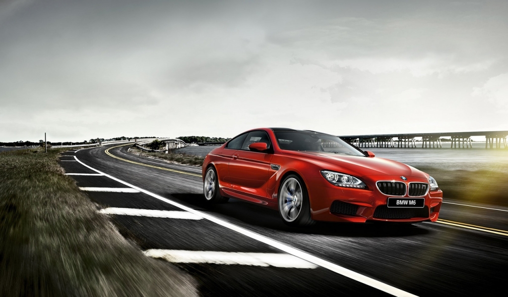 2015 BMW M6 F13 Coupe for 1024 x 600 widescreen resolution