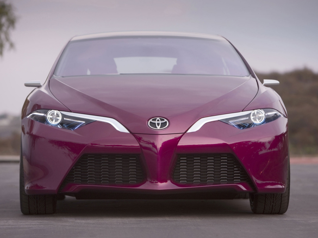 2015 Toyota NS4 Hybrid Concept for 1024 x 768 resolution