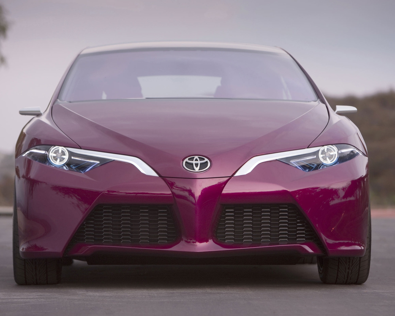 2015 Toyota NS4 Hybrid Concept for 1280 x 1024 resolution