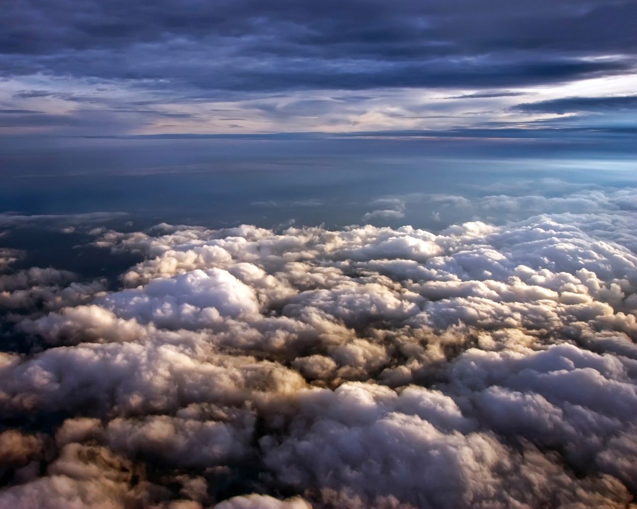 Above the Clouds for 1280 x 1024 resolution