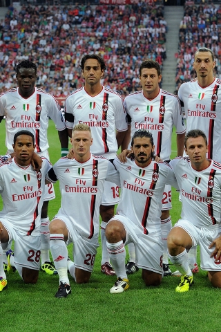 AC Milan Team Picture for 320 x 480 iPhone resolution