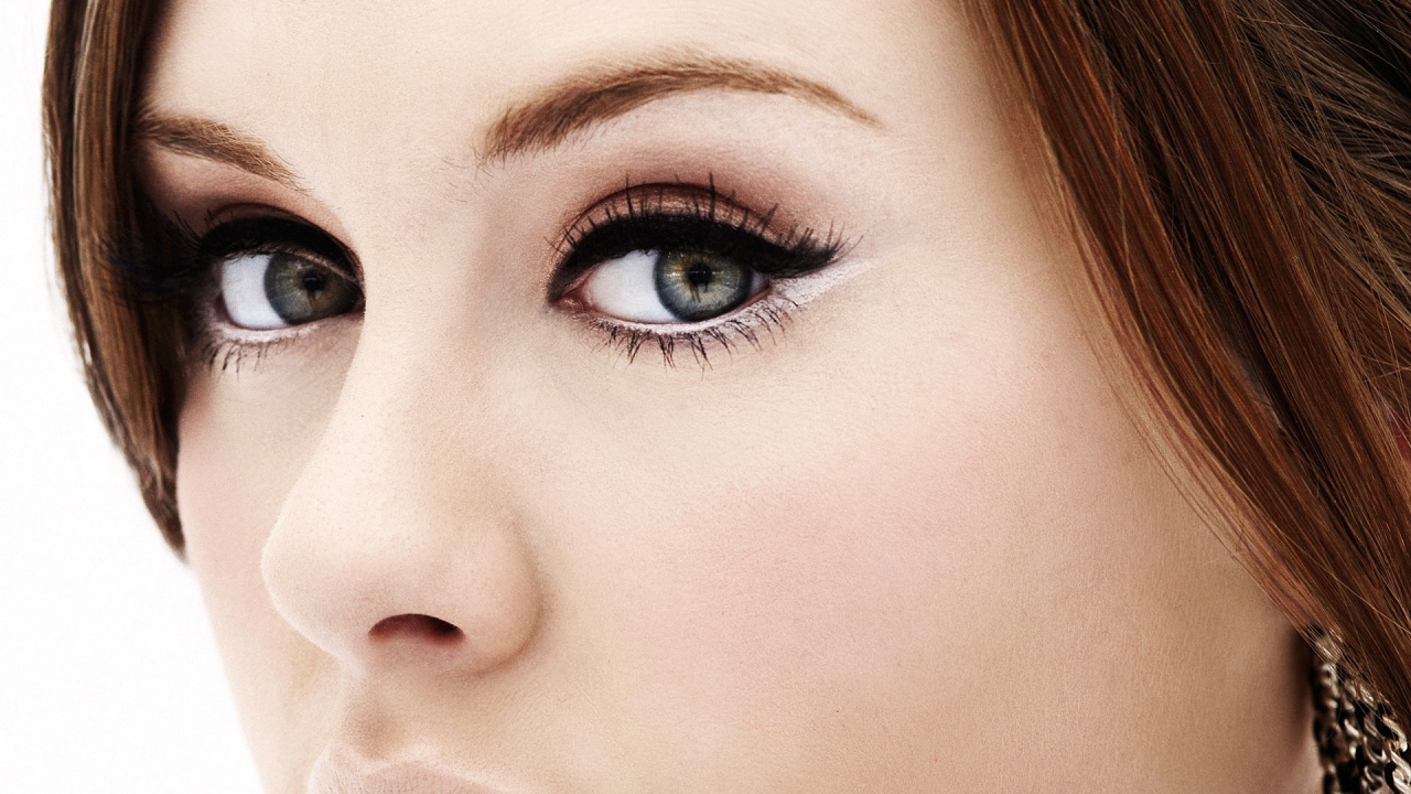 Adele Eyes for 1280 x 720 HDTV 720p resolution