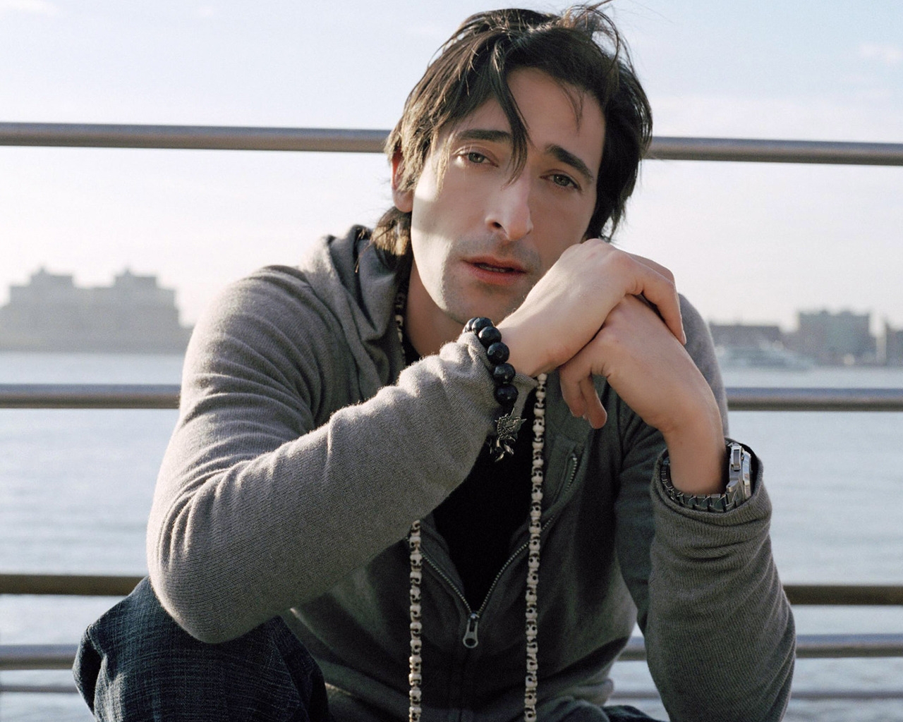 Adrien Brody for 1280 x 1024 resolution