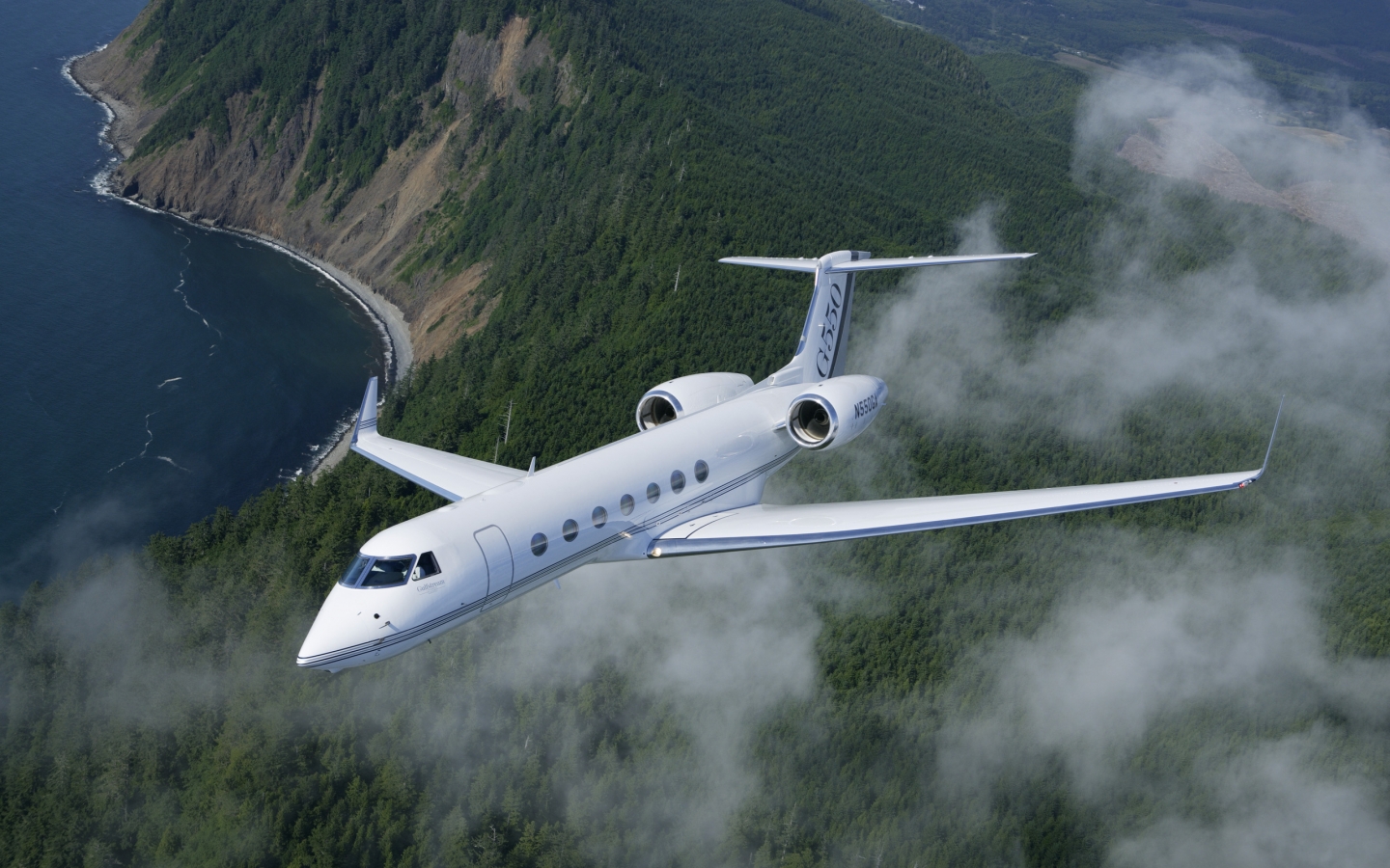 Aerospace G550 for 1440 x 900 widescreen resolution