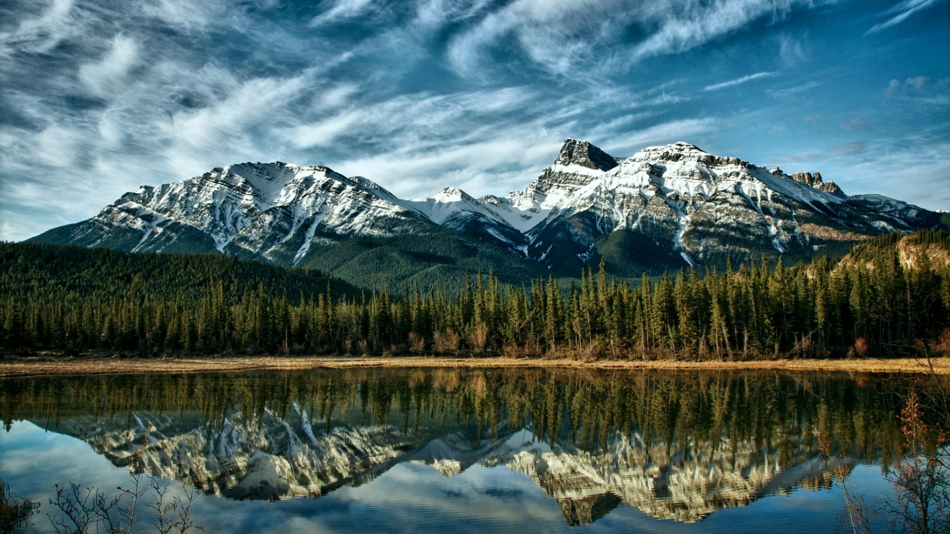 Alberta Mountains Canada for 1366 x 768 HDTV resolution