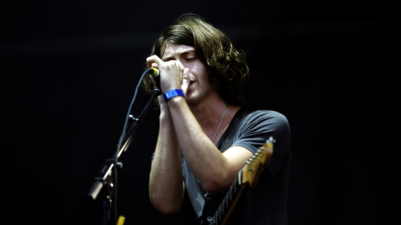 Alex Turner Performing for 1366 x 768 HDTV resolution