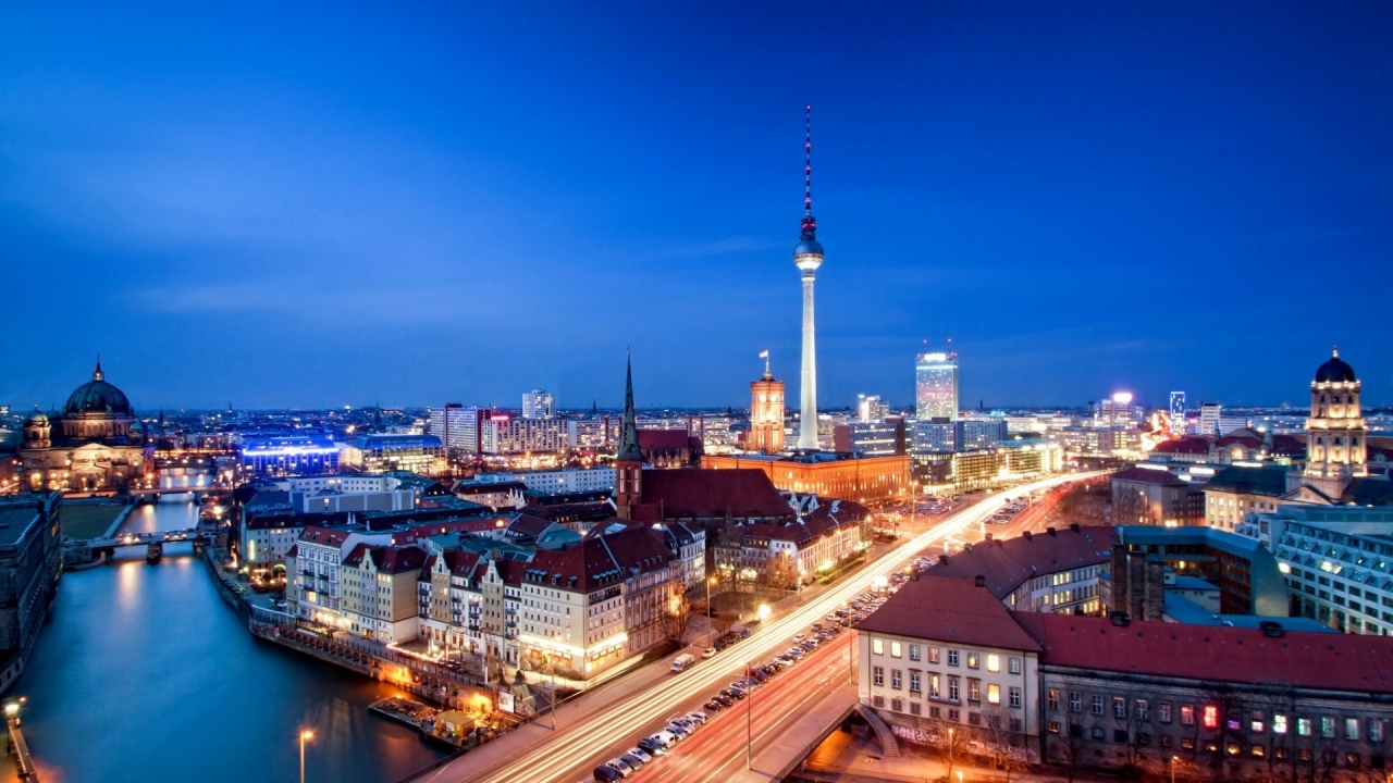 Alexanderplatz Berlin for 1280 x 720 HDTV 720p resolution