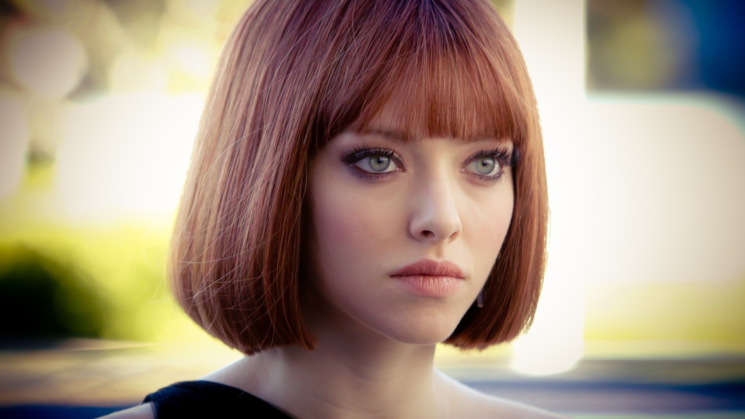 Amanda Seyfried In Time for 2560x1440 HDTV resolution