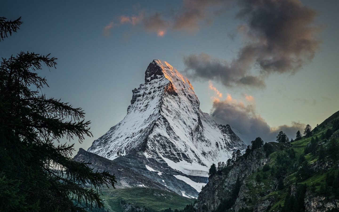 Amazing Mountain Peak for 1440 x 900 widescreen resolution