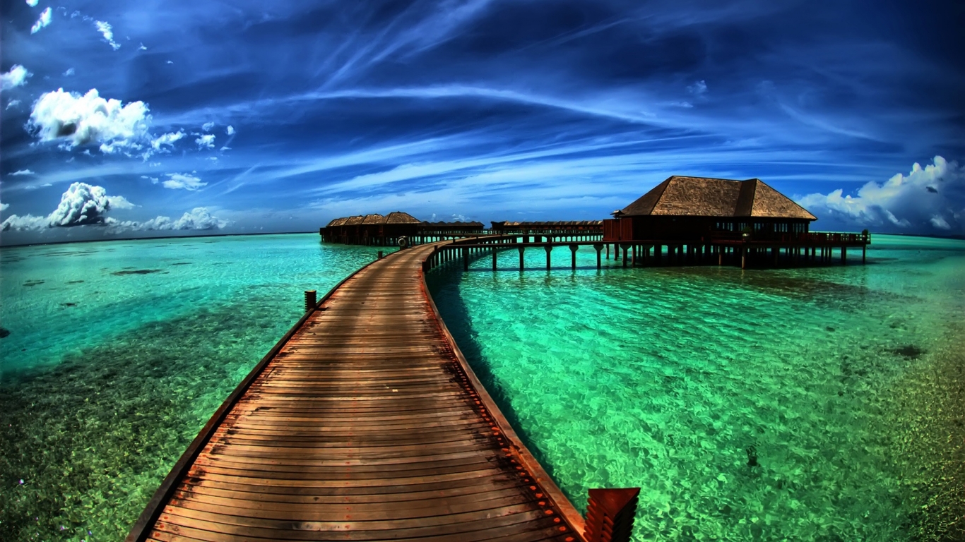 Amazing Sea Resort for 1366 x 768 HDTV resolution