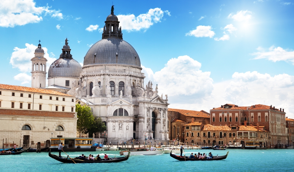 Amazing View from Venice for 1024 x 600 widescreen resolution