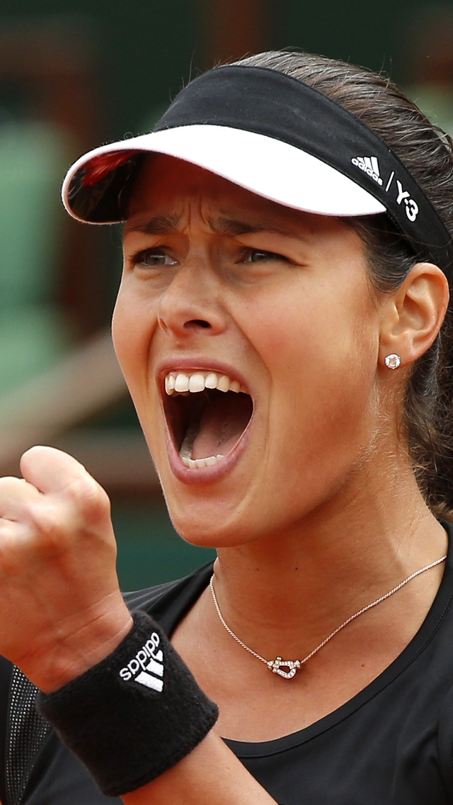 Ana Ivanovic Screaming for 640 x 1136 iPhone 5 resolution