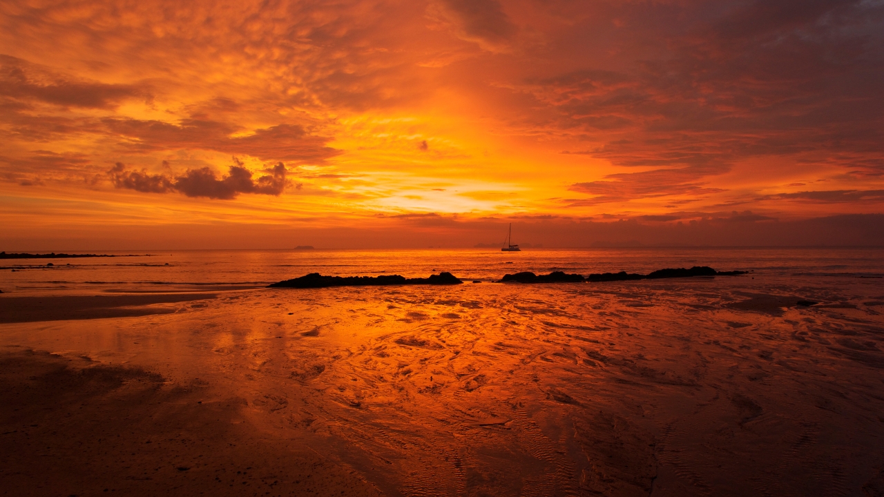 Andaman Sunset for 1280 x 720 HDTV 720p resolution