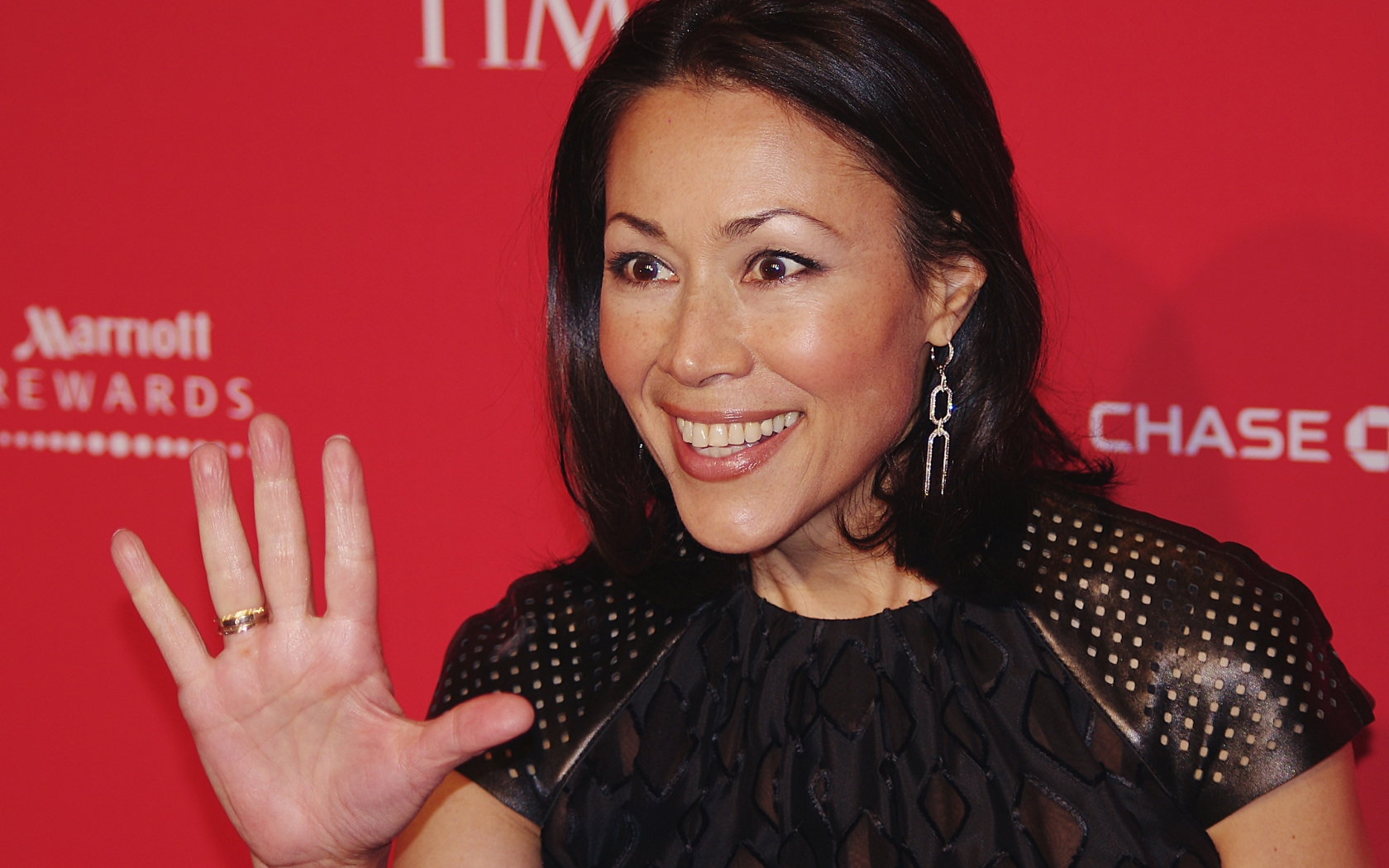 Ann Curry Look for 1680 x 1050 widescreen resolution