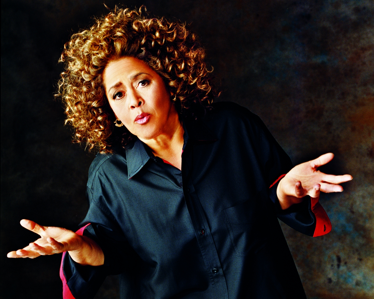 Anna Deavere Smith for 1280 x 1024 resolution