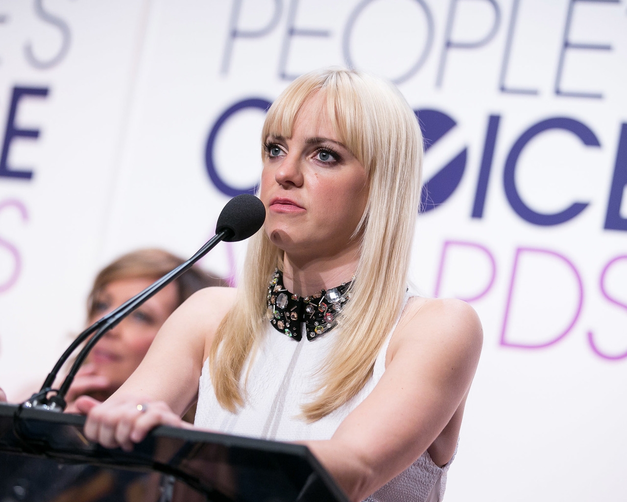 Anna Faris Peoples Choice Awards for 1280 x 1024 resolution