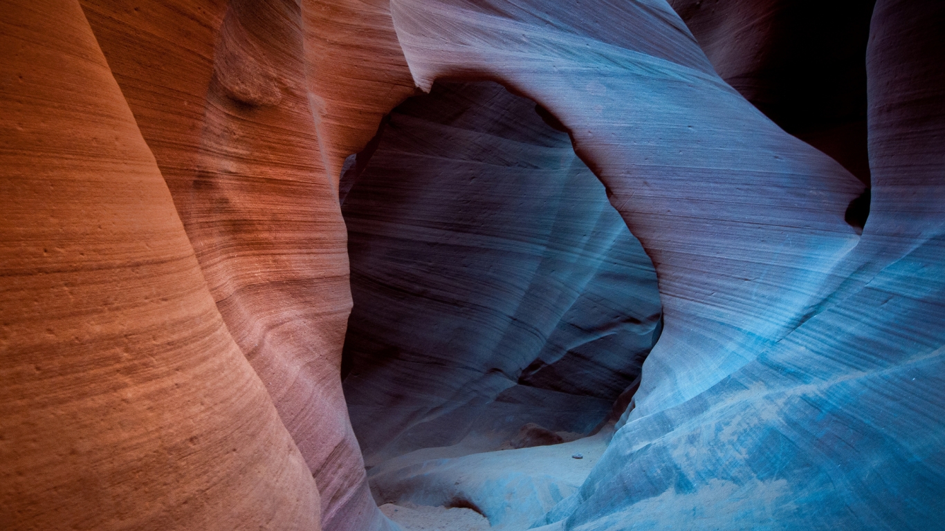 Antelope Canyon for 1366 x 768 HDTV resolution