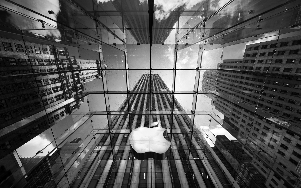 Apple in big Apple for 1280 x 800 widescreen resolution