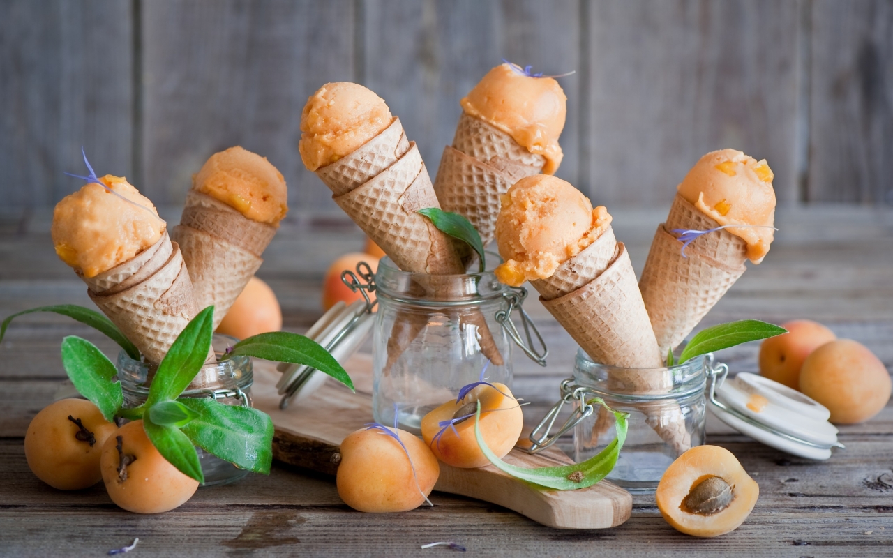 Apricot Ice Cream for 1280 x 800 widescreen resolution