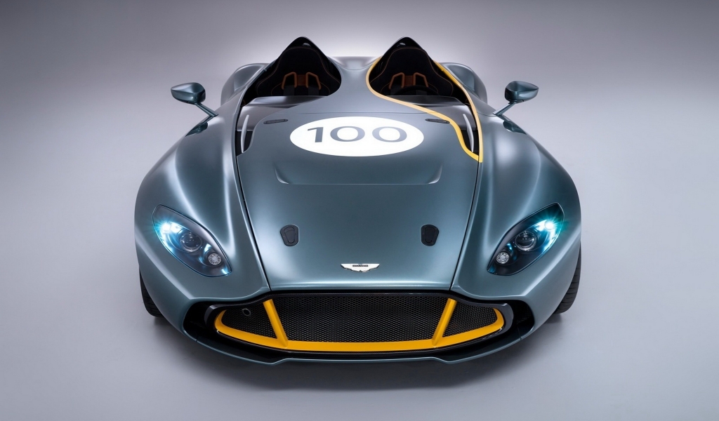 Aston Martin CC100 Speedster Front View for 1024 x 600 widescreen resolution