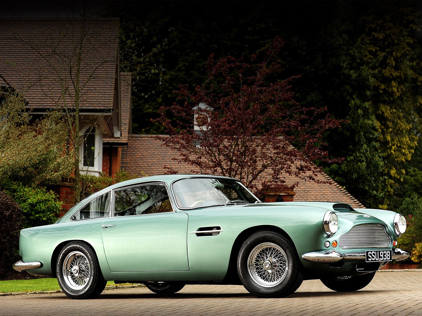 Aston Martin DB4 1958 for 1600 x 1200 resolution