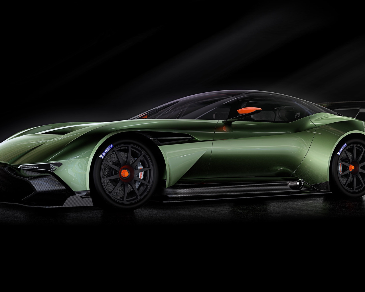 Aston Martin Vulcan Side for 1280 x 1024 resolution