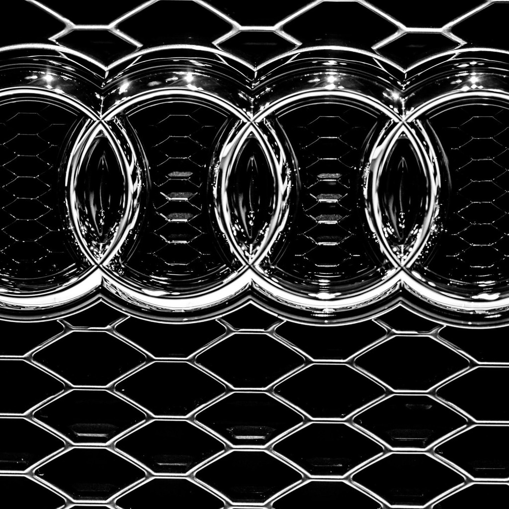 Audi Grille for 1024 x 1024 iPad resolution