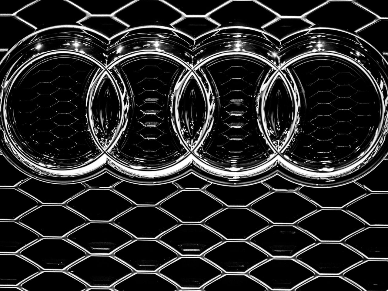 Audi Grille for 1280 x 960 resolution