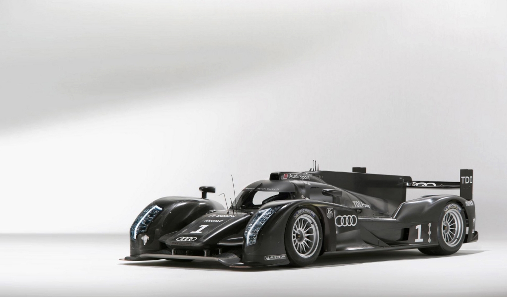 Audi R18 Race Car for 1024 x 600 widescreen resolution