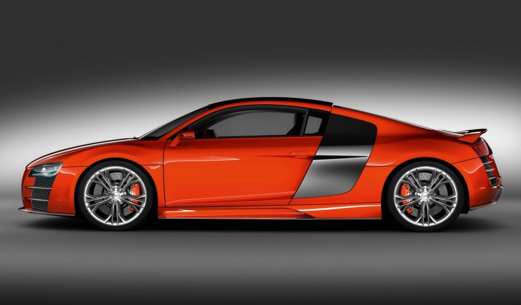 Audi R8 Side Outstanding Torque for 1024 x 600 widescreen resolution