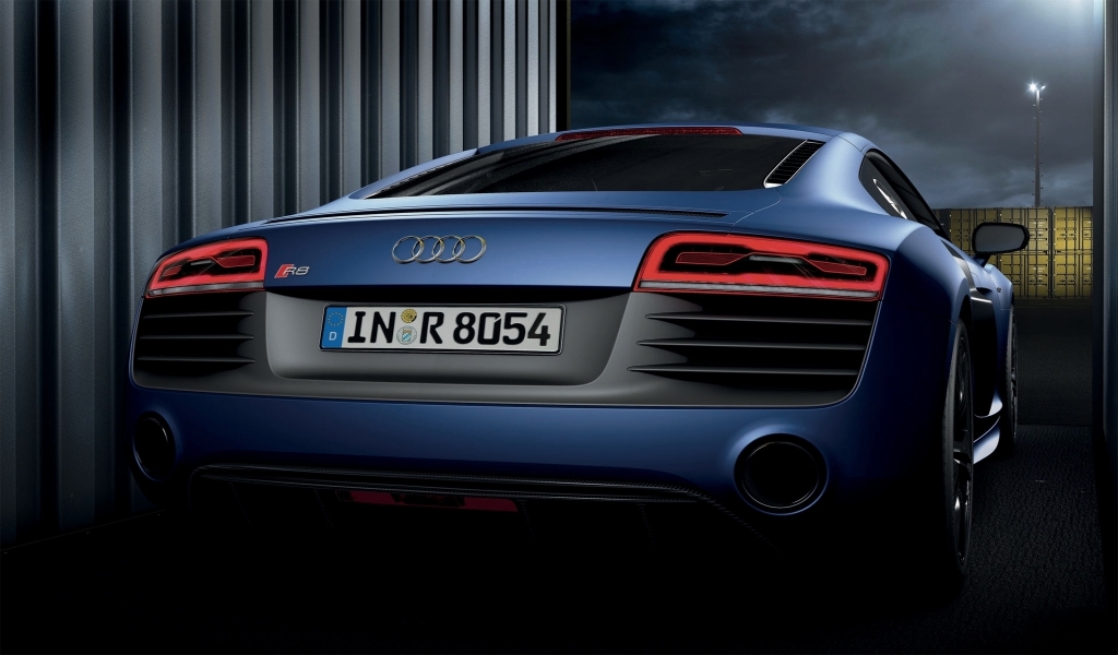 Audi R8 V10 Back View for 1024 x 600 widescreen resolution