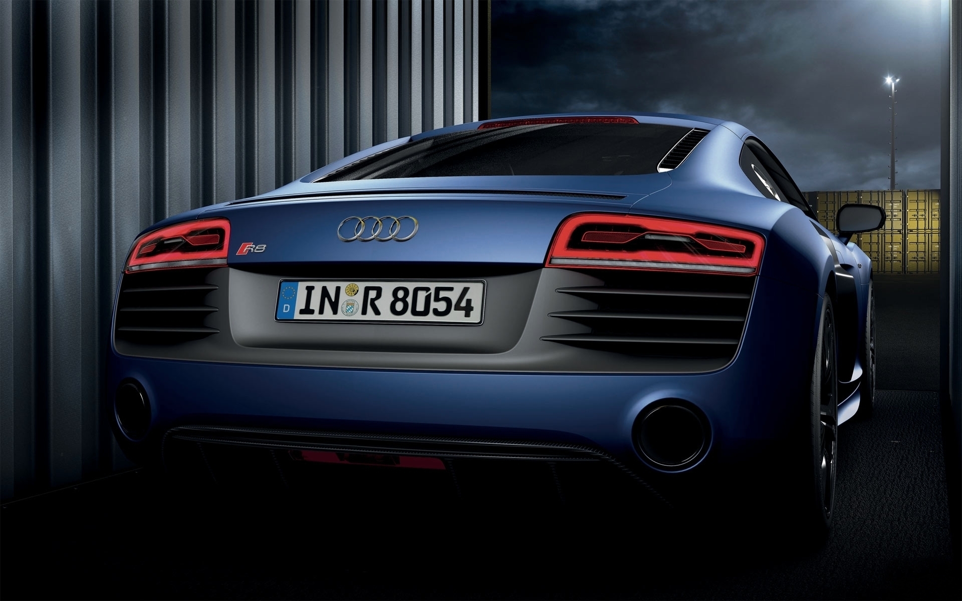 Audi R8 V10 Back View for 1920 x 1200 widescreen resolution