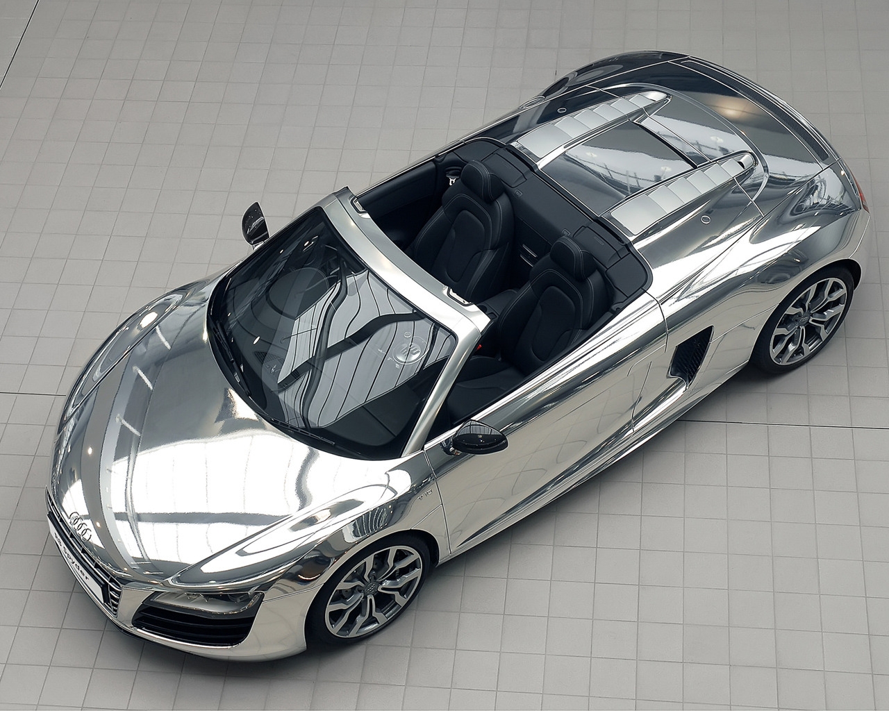 Audi R8 V10 Spyder Chrome for 1280 x 1024 resolution