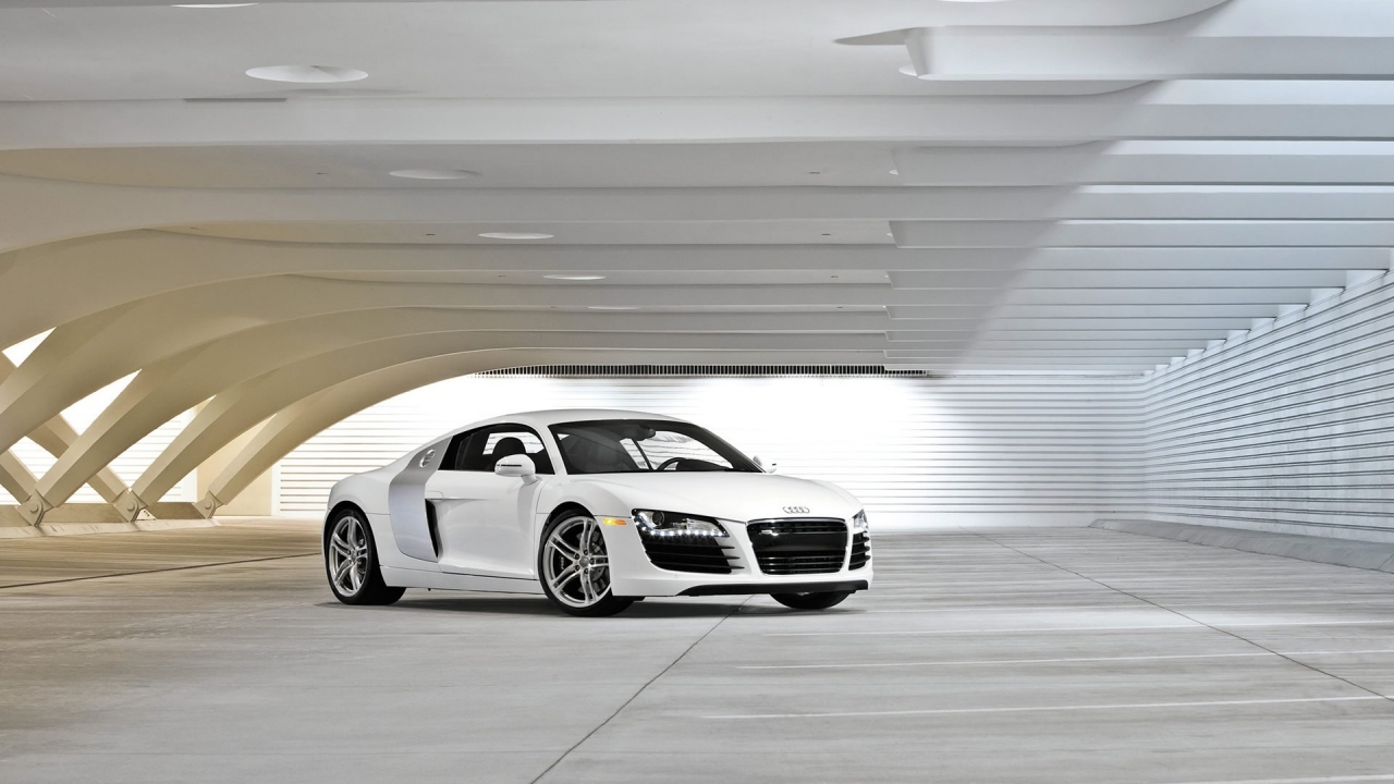 Audi R8 White front and side for 1280 x 720 HDTV 720p resolution