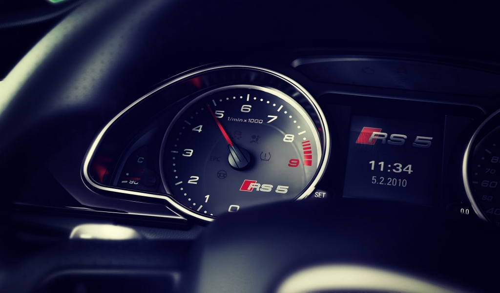 Audi RS5 Dashboard for 1024 x 600 widescreen resolution