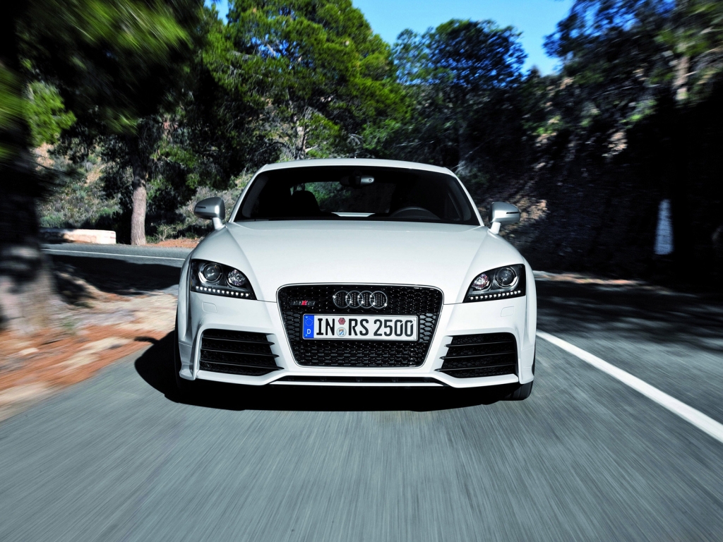 Audi TT RS 2012 Speed for 1024 x 768 resolution