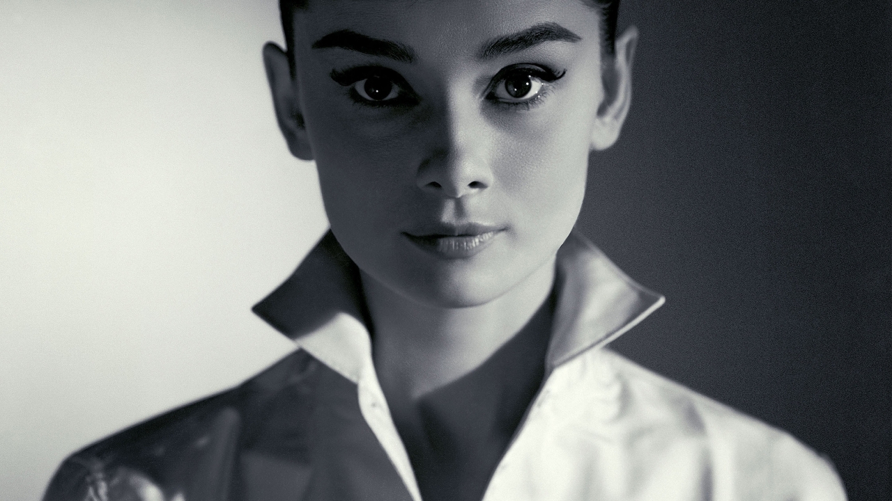 Audrey Hepburn for 1280 x 720 HDTV 720p resolution