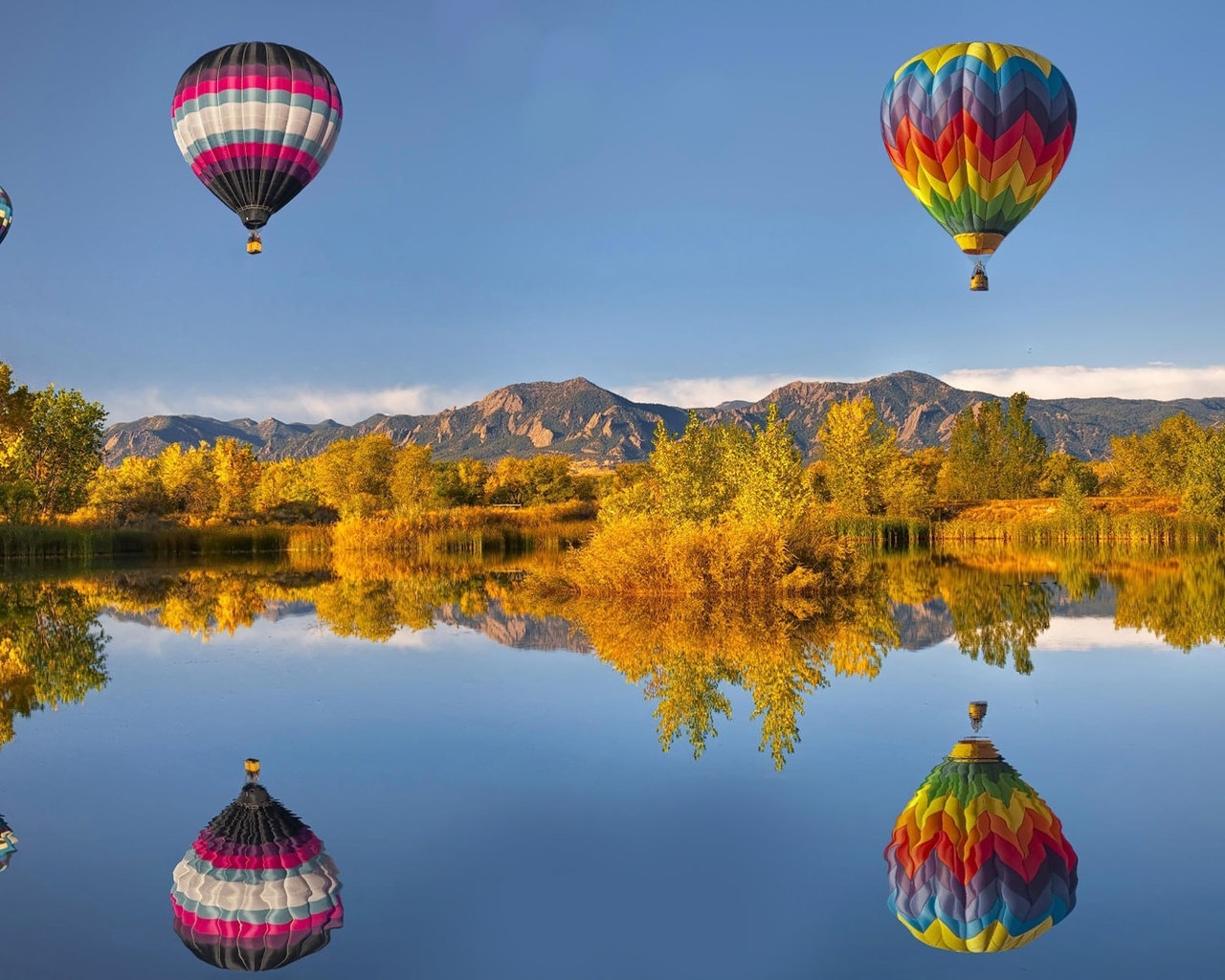 Ballon Race for 1280 x 1024 resolution