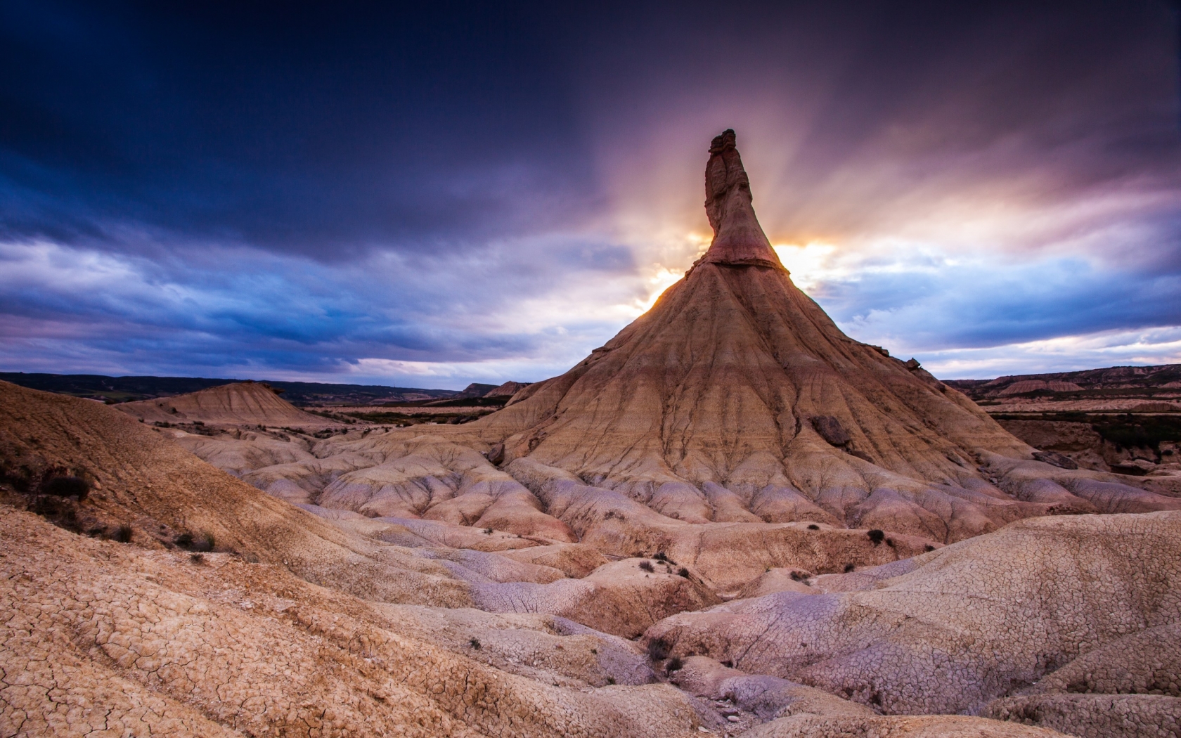 Bardenas Reales Natural Park for 1680 x 1050 widescreen resolution