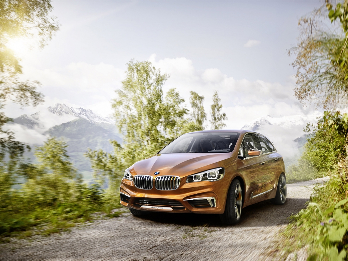Beautiful BMW Concept Active Tourer for 1152 x 864 resolution