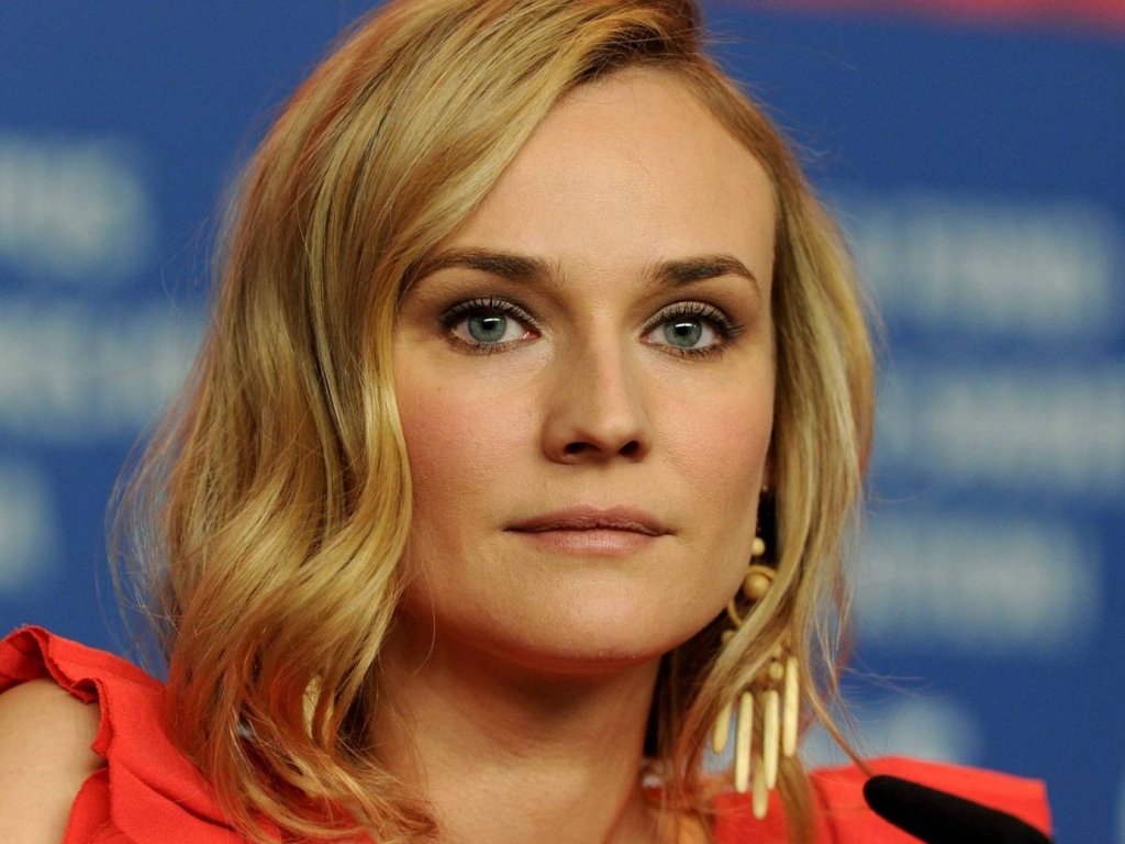 Beautiful Diane Kruger for 1024 x 768 resolution