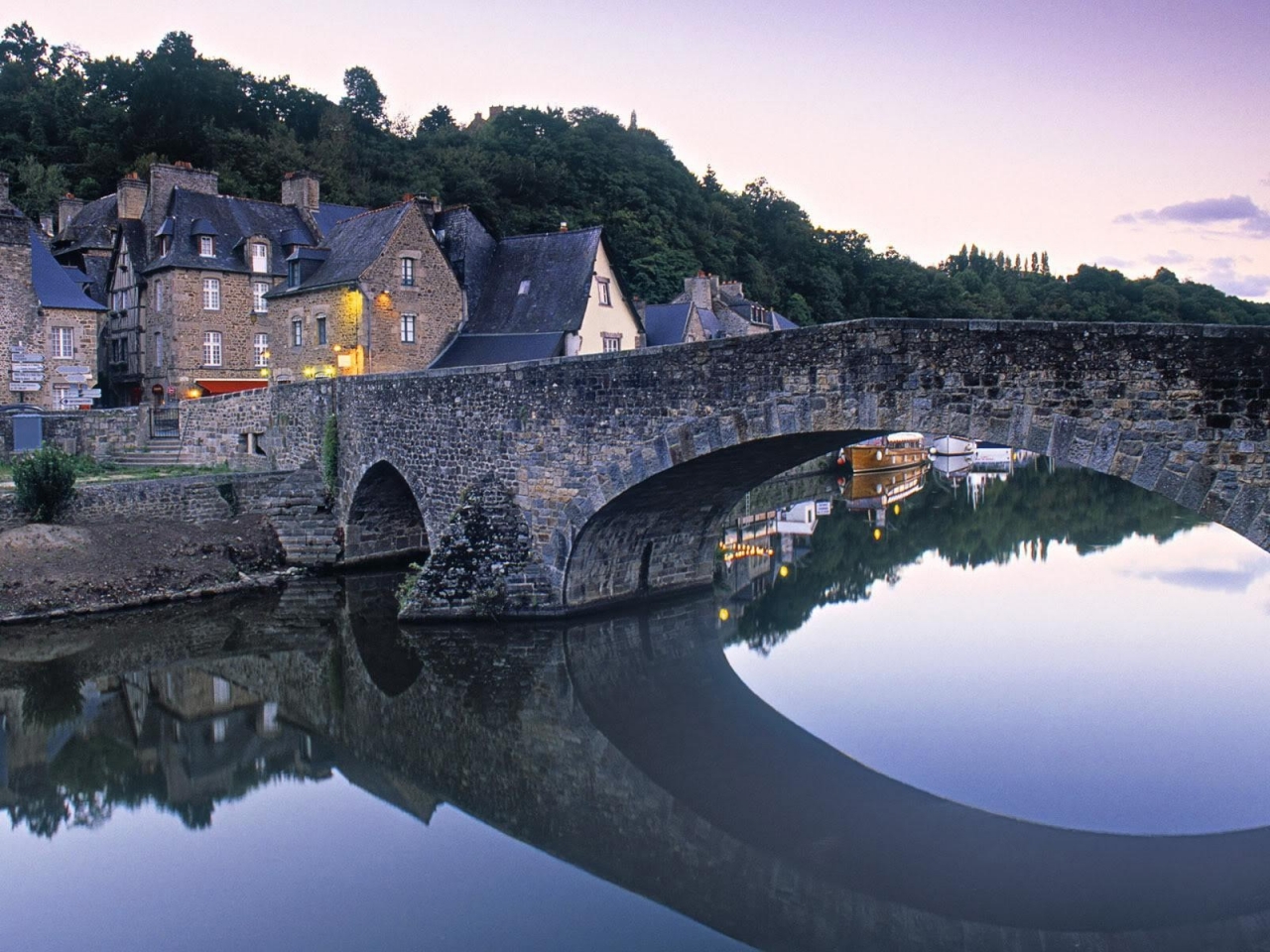 Beautiful Dinan Bretagne for 1280 x 960 resolution