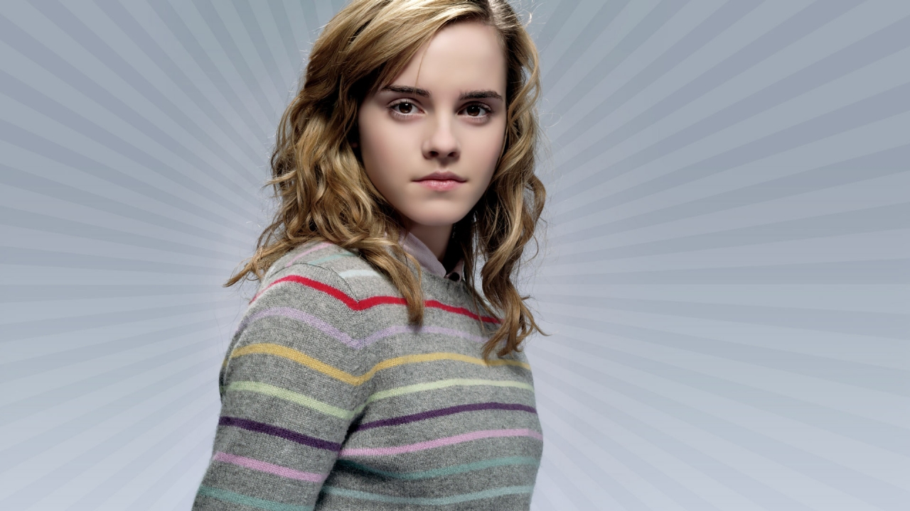 Beautiful Emma Watson for 1280 x 720 HDTV 720p resolution