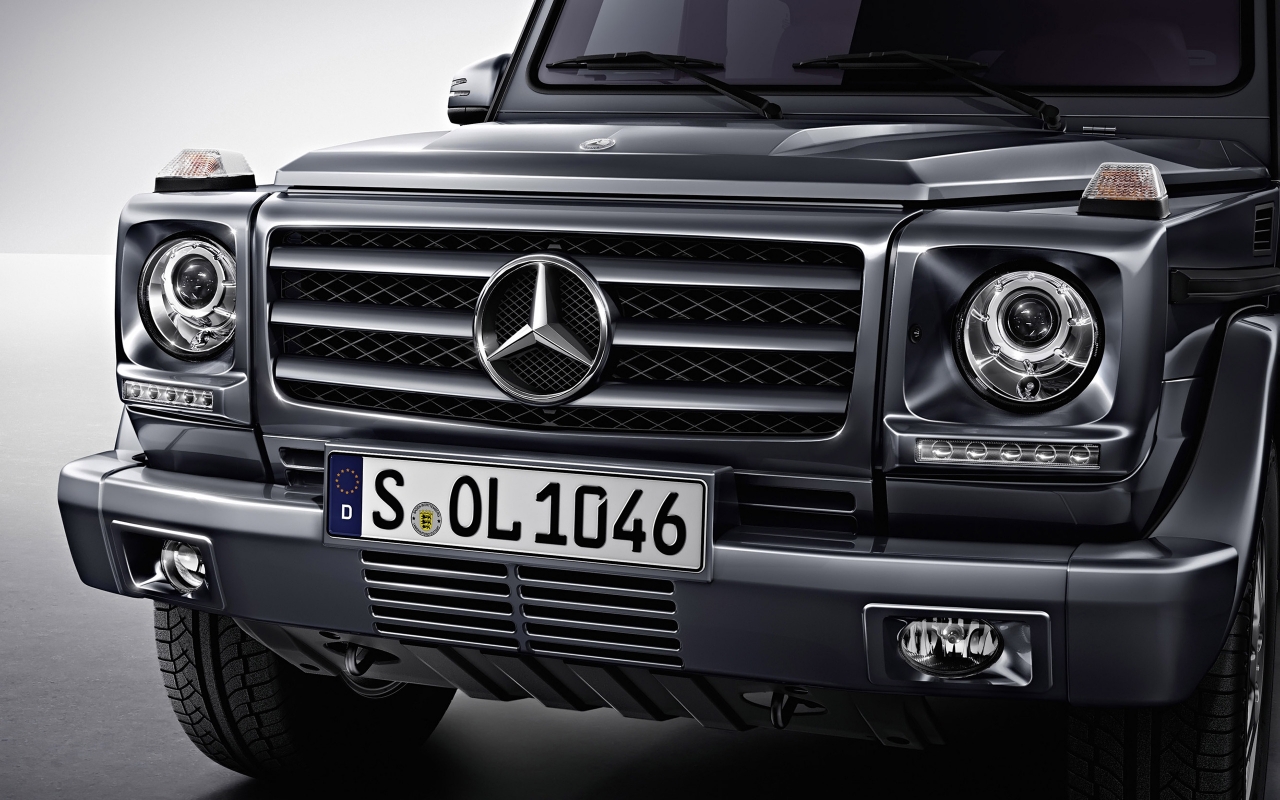 Beautiful Front of G Class for 1280 x 800 widescreen resolution