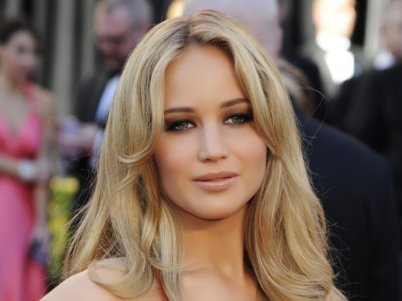 Beautiful Jennifer Lawrence for 1280 x 960 resolution