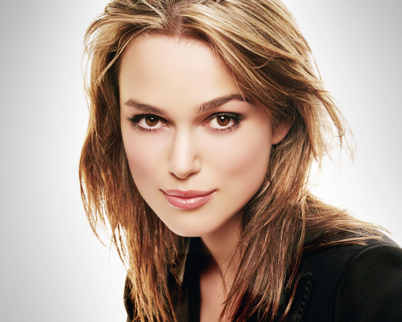 Beautiful Keira Knightley for 1280 x 1024 resolution