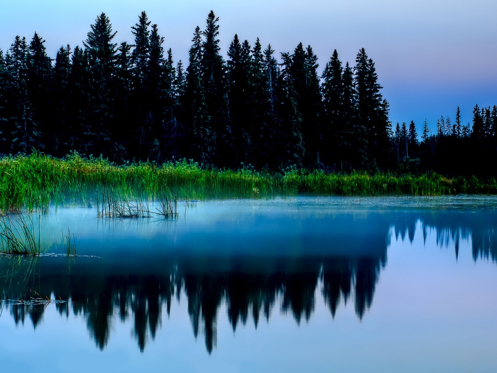 Beautiful Lake Reflection Landscape for 1024 x 768 resolution