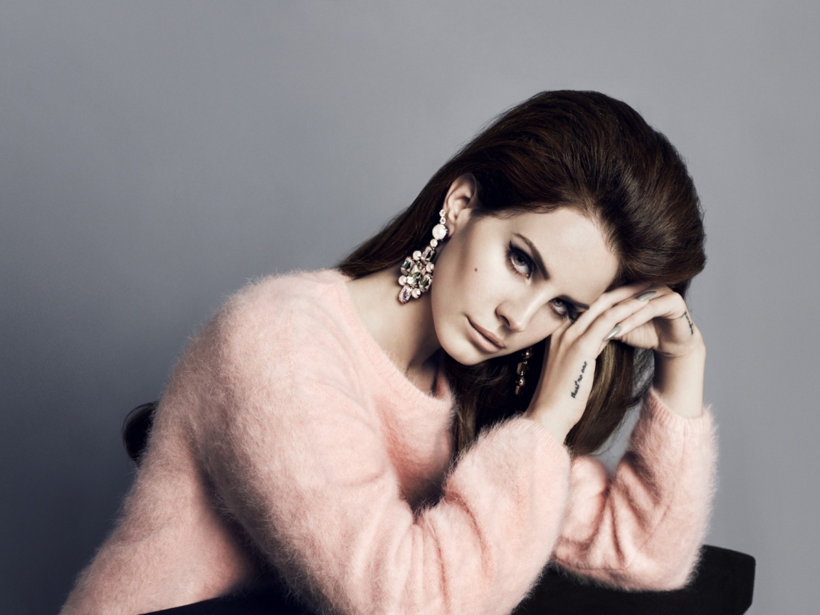 Beautiful Lana Del Rey for 1152 x 864 resolution