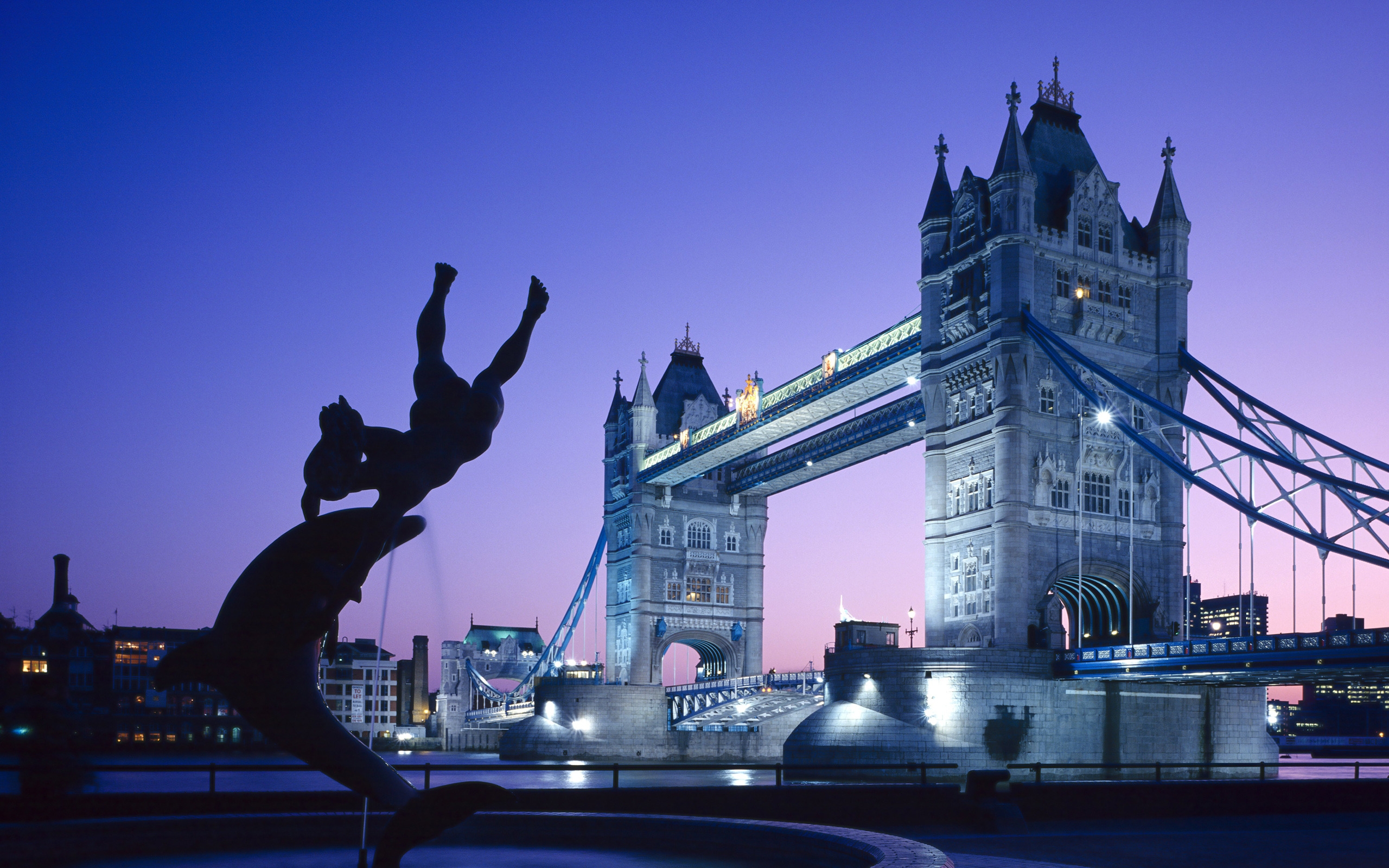 Beautiful London Tower Bridge for 2560 x 1600 widescreen resolution